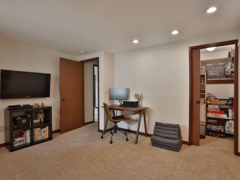 815 Lookout Point Drive, Columbus, OH 43235 Photo 74