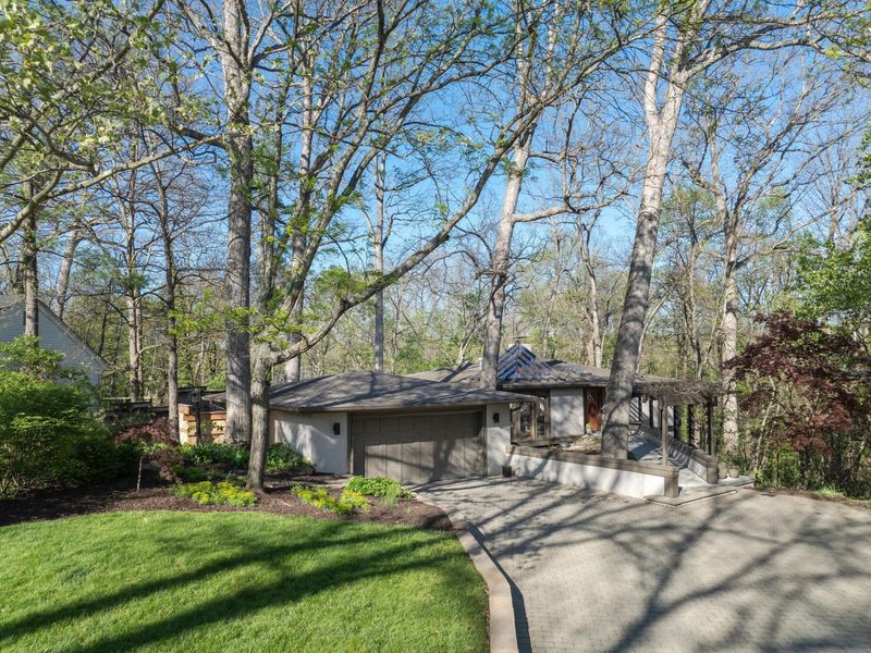 815 Lookout Point Drive, Columbus, OH 43235 Photo 87