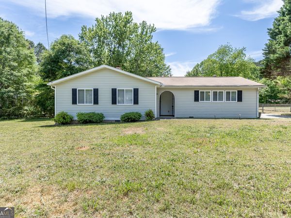 1597 Bennett Road, Grayson, GA 30017