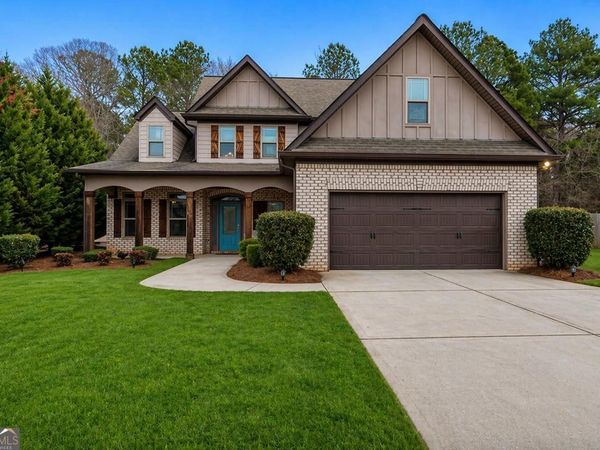 220 Dupont Court, Mcdonough, GA 30252