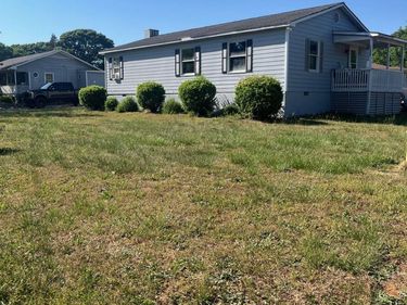 11504 Moores Chapel Road, Charlotte, NC 28214