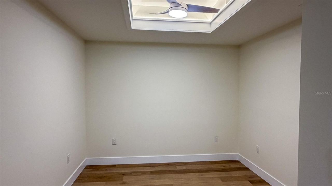 1 Beach Drive Se, Unit 2512, Saint Petersburg, FL 33701 Photo