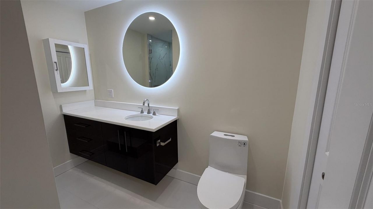 1 Beach Drive Se, Unit 2512, Saint Petersburg, FL 33701 Photo