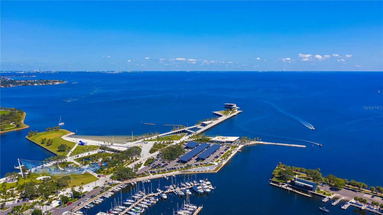 1 Beach Drive Se, Unit 2512, Saint Petersburg, FL 33701 Photo