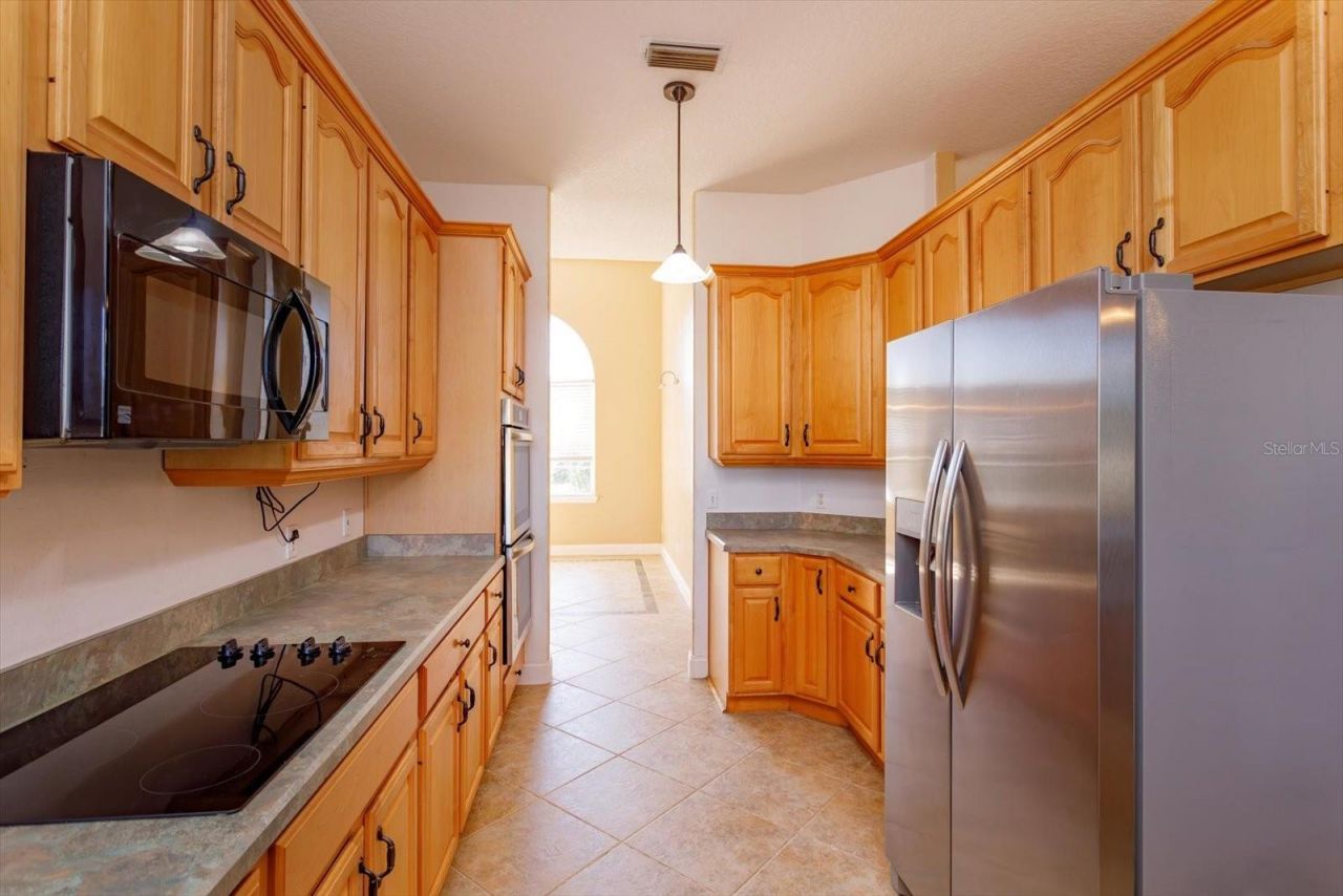 3335 Riverhead Drive, Deltona, FL 32738 Photo