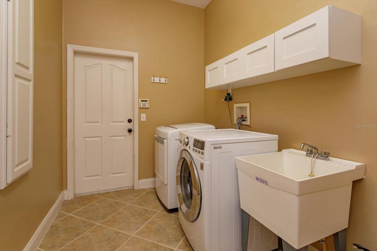 3335 Riverhead Drive, Deltona, FL 32738 Photo