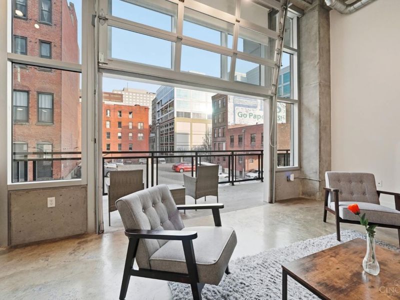 353 W Fourth Street, Cincinnati, OH 45202 Photo 7