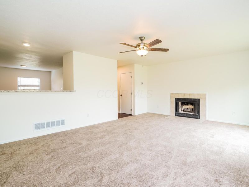 3462 Makady Court , Canal Winchester, OH 43110 Photo 3