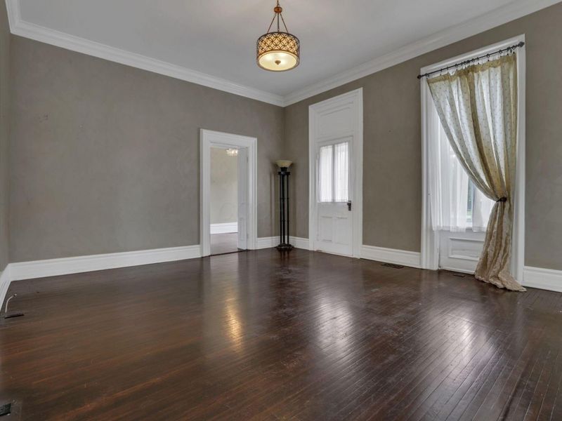 380 W Columbus Street, Pickerington, OH 43147 Photo 5