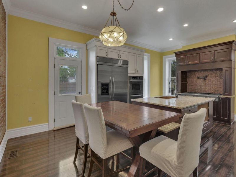 380 W Columbus Street, Pickerington, OH 43147 Photo 8