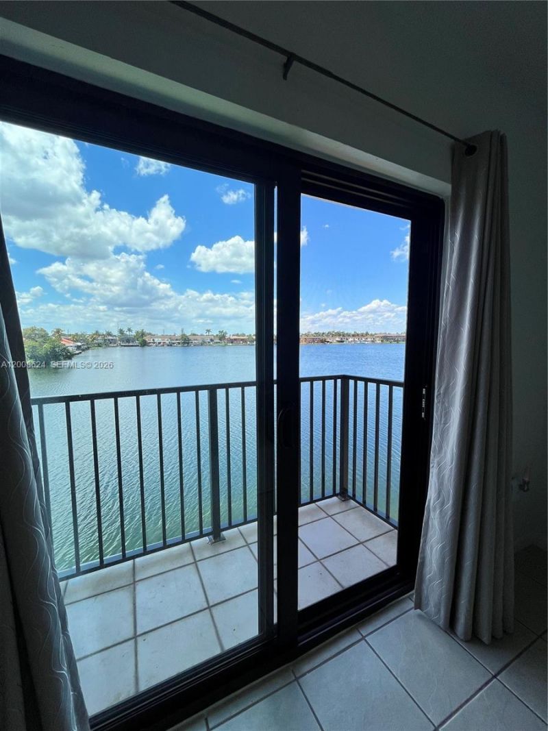 5580 W 26th Ct , Unit 204, Hialeah, FL 33016 Photo