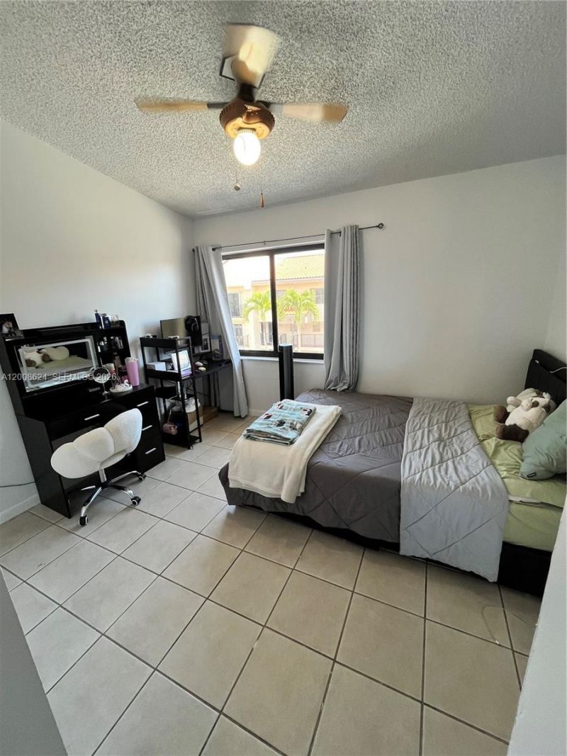 5580 W 26th Ct , Unit 204, Hialeah, FL 33016 Photo