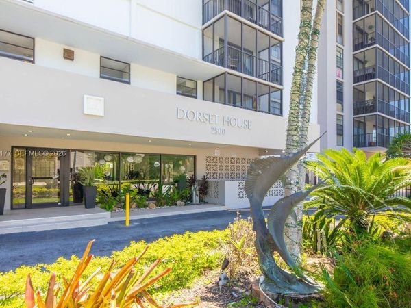 2500 NE 135th St , Unit C1011, North Miami, FL 33181