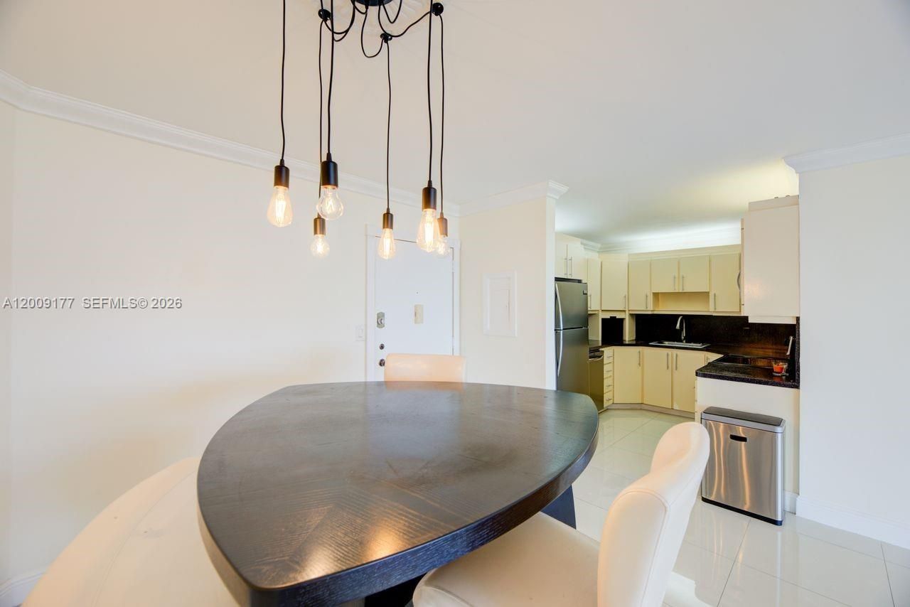 2500 NE 135th St , Unit C1011, North Miami, FL 33181 Photo