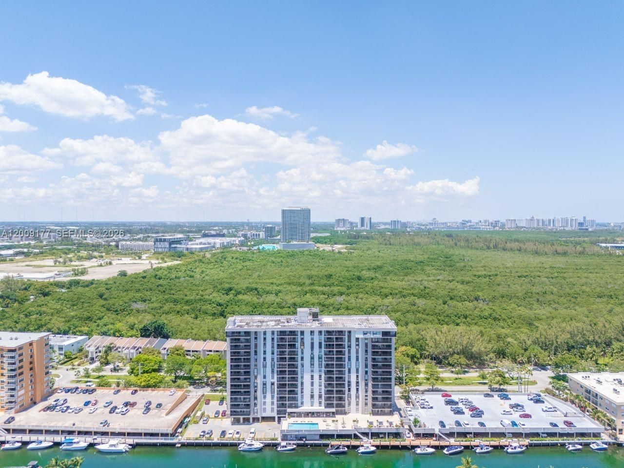 2500 NE 135th St , Unit C1011, North Miami, FL 33181 Photo