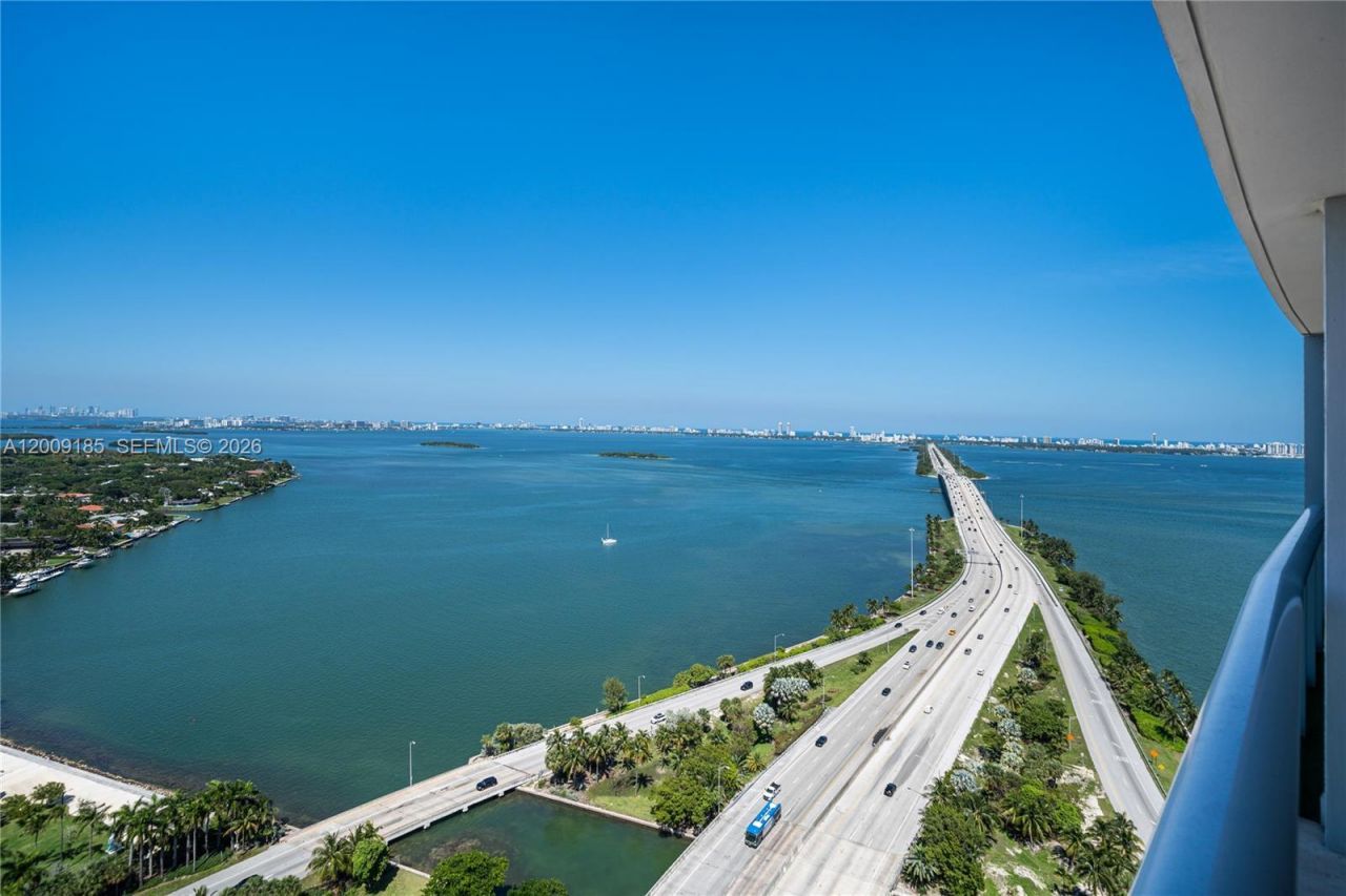 601 NE 36th St , Unit 2908, Miami, FL 33137 Photo
