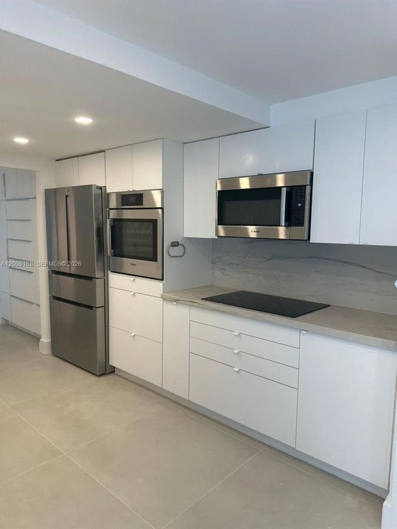 10205 Collins Ave, Unit 907, Bal Harbour, FL 33154 Photo