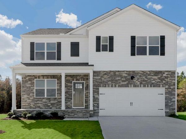 67 Calebs Corner Place, Spring Lake, NC 28390