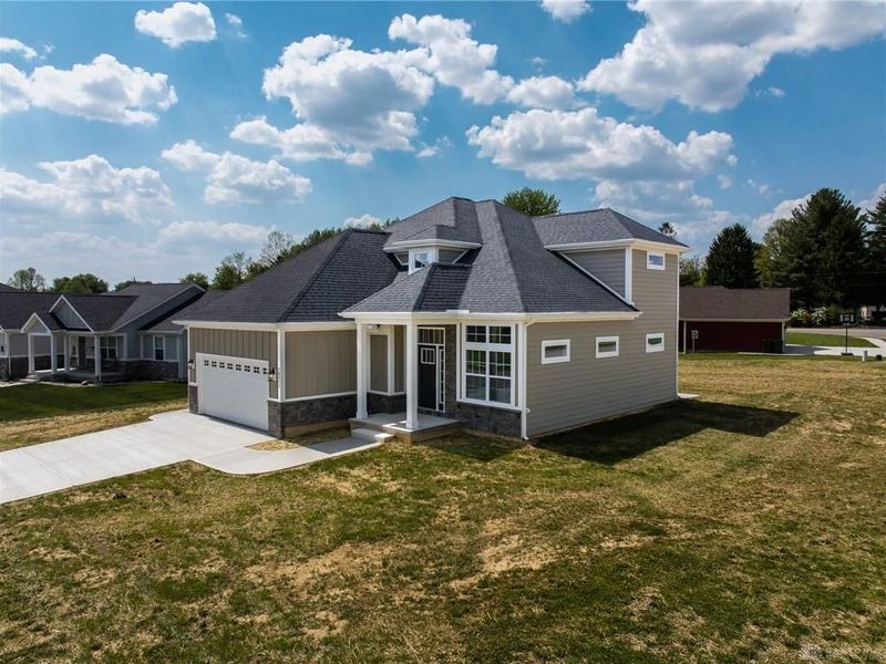 10311 Amherst Drive, Waynesville, OH 45068 Photo 2