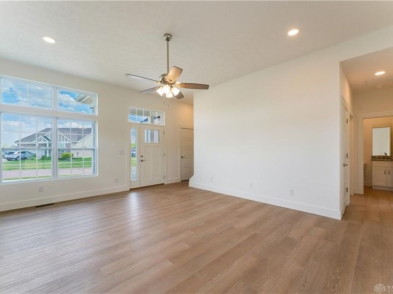 10311 Amherst Drive, Waynesville, OH 45068 Photo 8