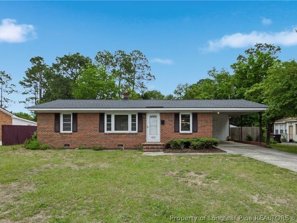 1913 Wayne Lane, Fayetteville, NC 28304