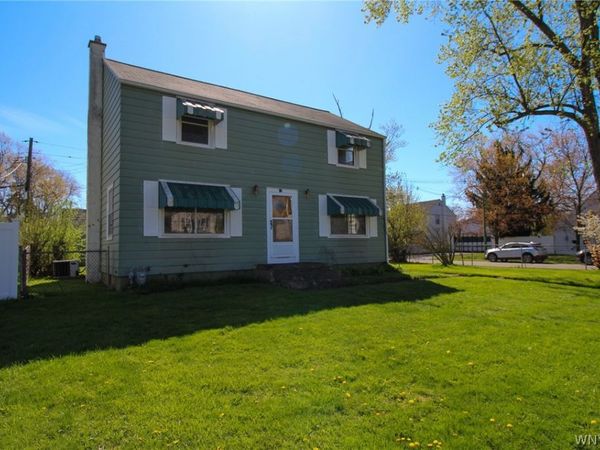 29 Allendale Road, Cheektowaga, NY 14215