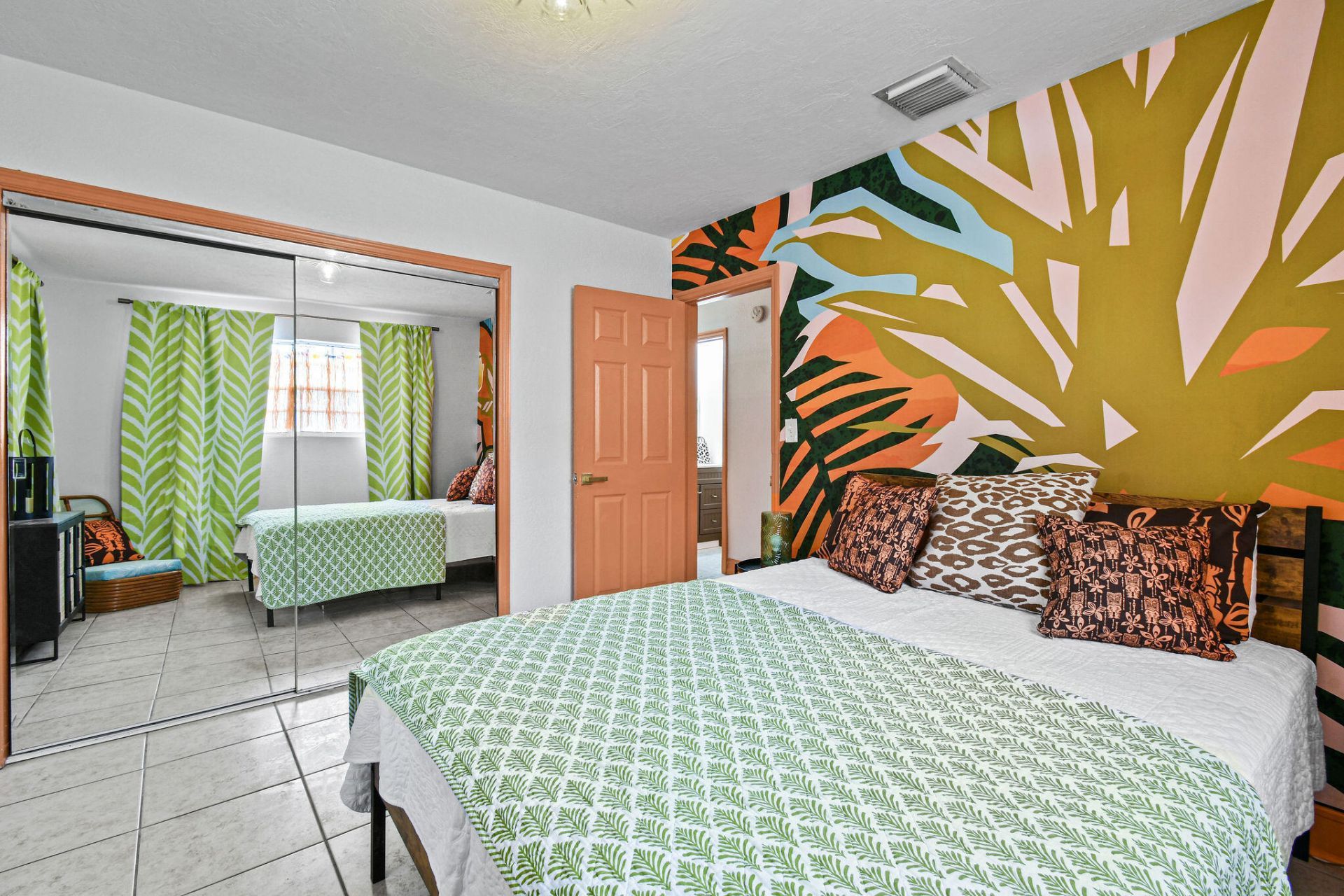 943 Charles Street, West Palm Beach, FL 33401 Photo
