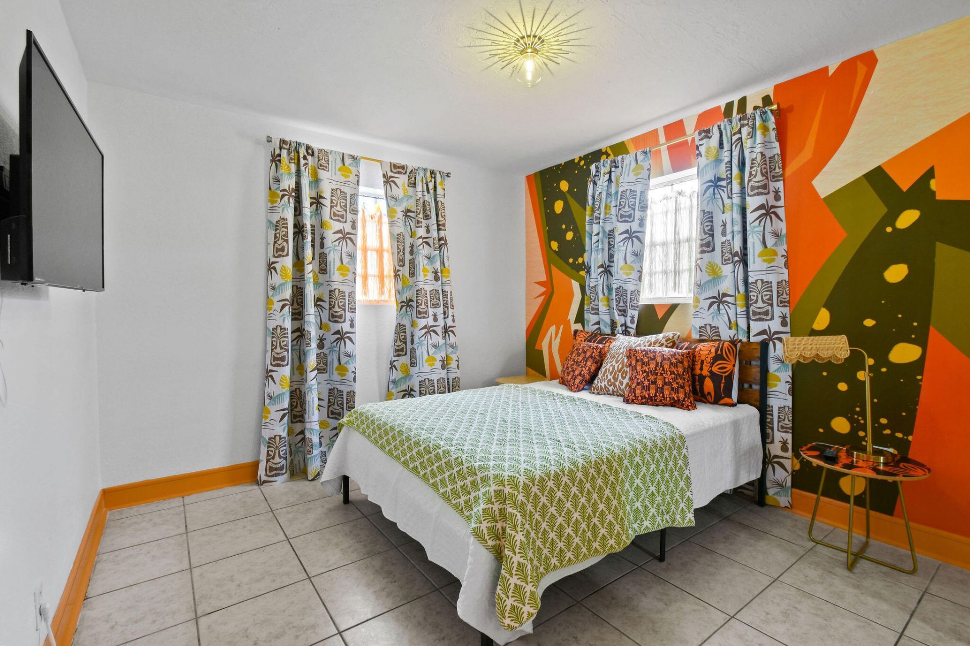 943 Charles Street, West Palm Beach, FL 33401 Photo