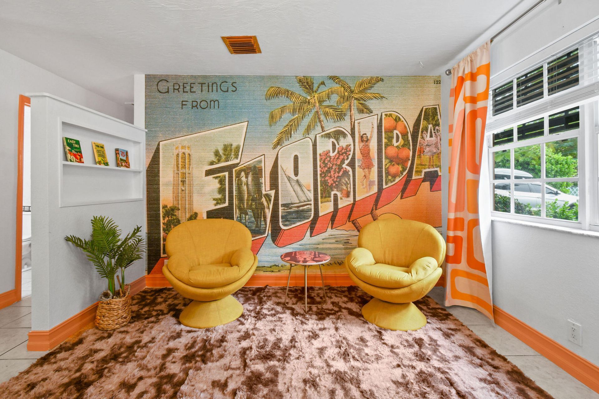 943 Charles Street, West Palm Beach, FL 33401 Photo