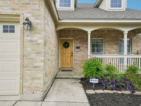 15727 Knolldown, San Antonio, TX 78247