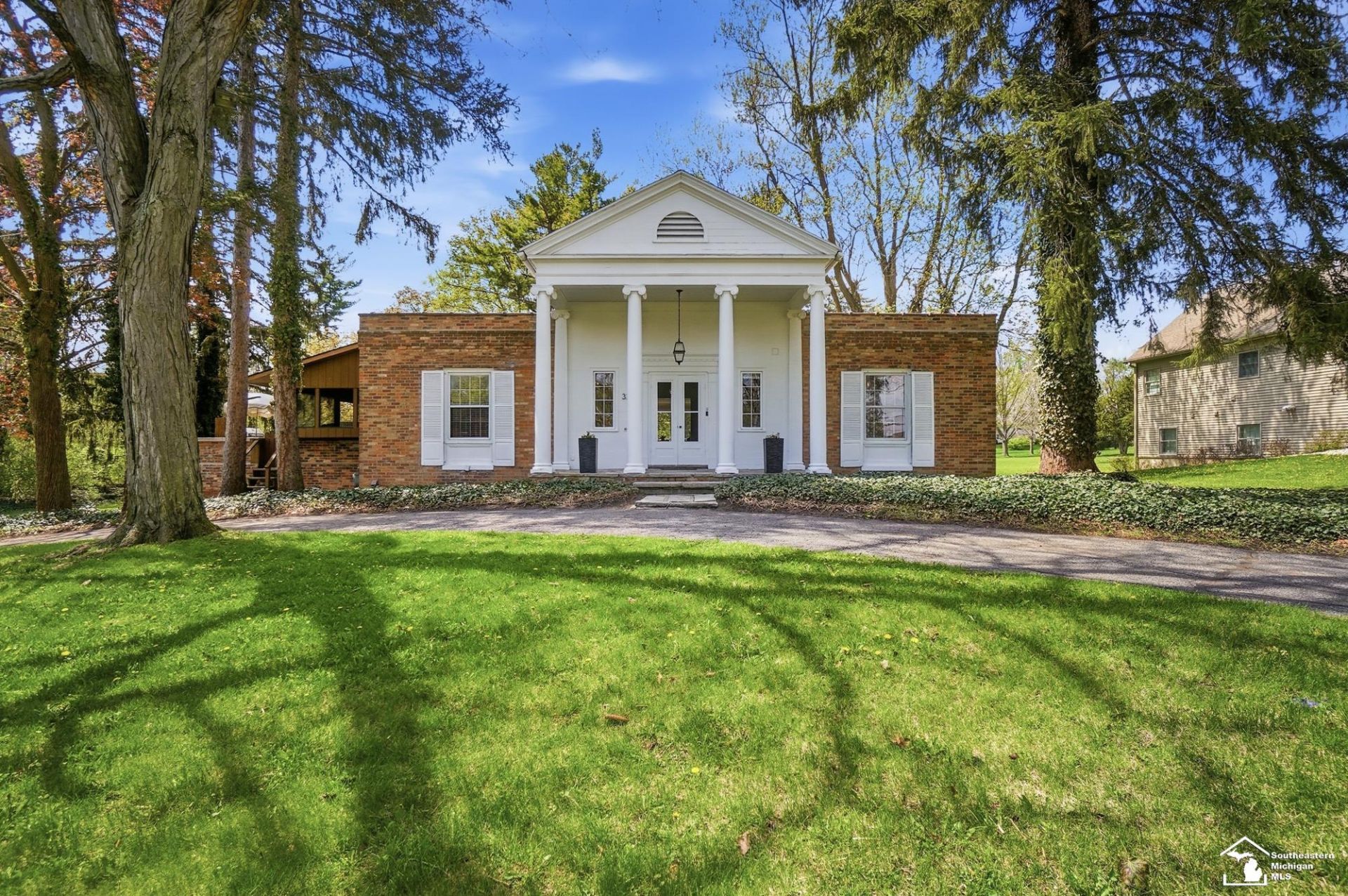 325 N Scott Street, Adrian, MI 49221 Main Photo