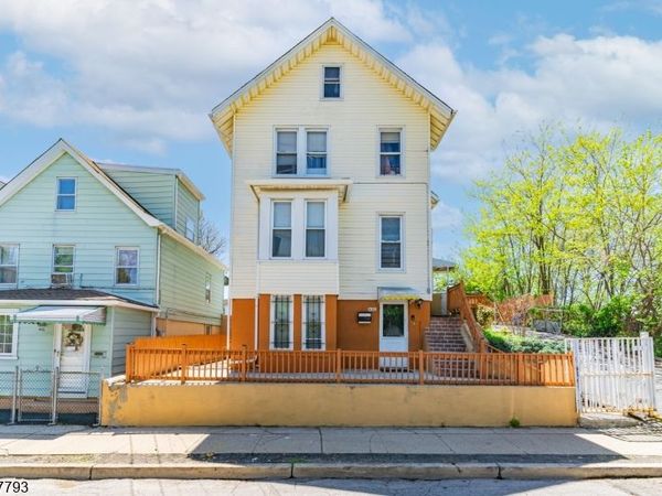 420 Mechanic St, Orange, NJ 07050