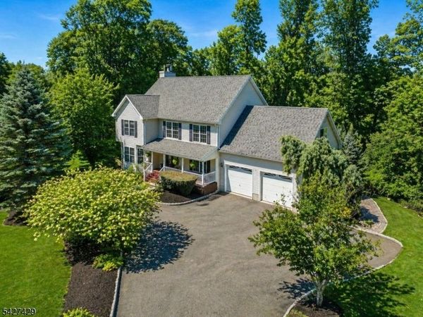 2 Log Rd, Jefferson, NJ 07849