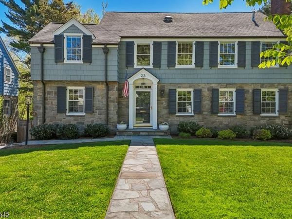 23 Greenview Way, Montclair, NJ 07043