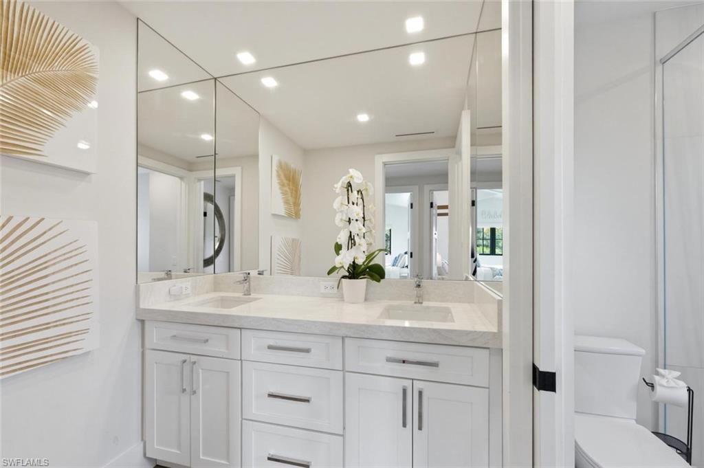 200 Bahia Pt, Naples, FL 34103 Photo