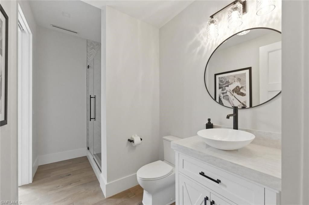 200 Bahia Pt, Naples, FL 34103 Photo