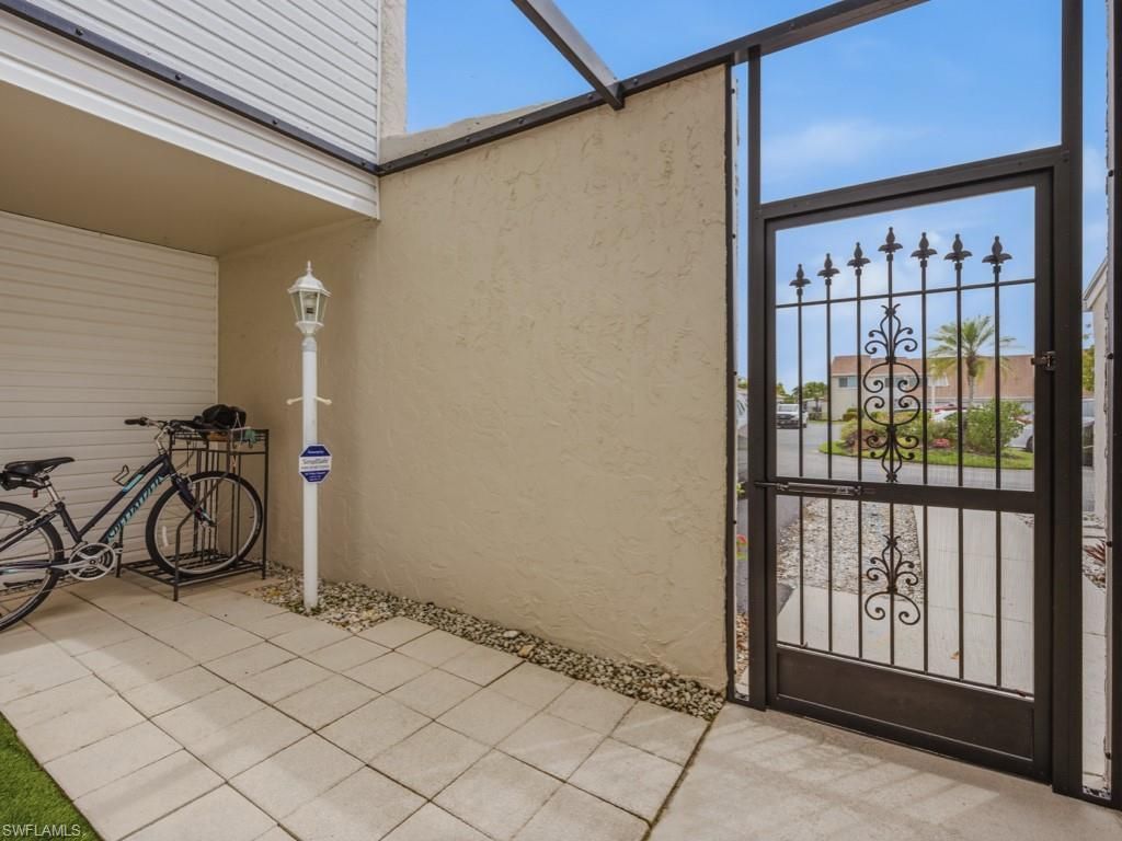 438 Bristle Cone Ln , Unit 20, Naples, FL 34113 Photo