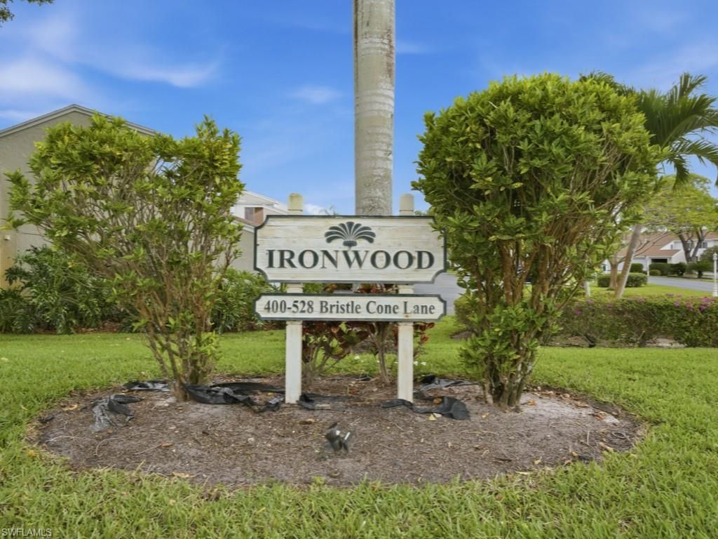 438 Bristle Cone Ln , Unit 20, Naples, FL 34113 Photo