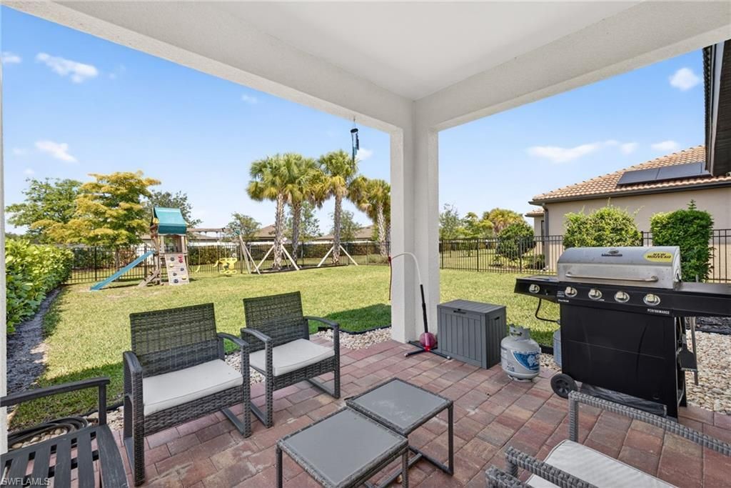 3721 E Hampton Cir, Alva, FL 33920 Photo