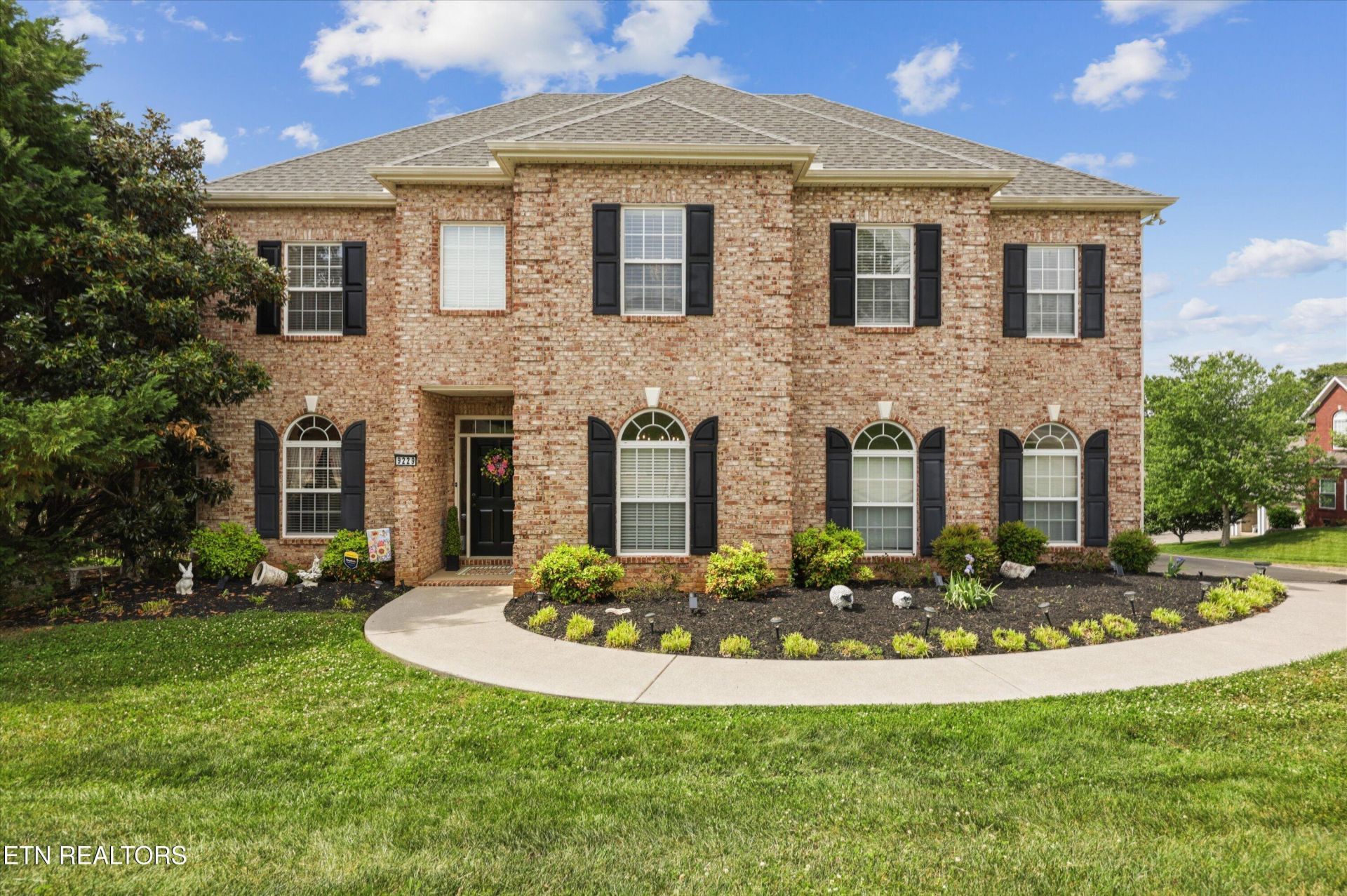 9229 Ridges Meadow Lane, Knoxville, TN 37931 Main Photo