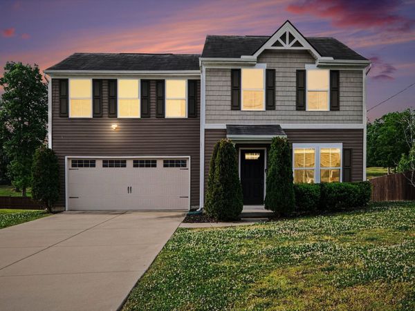 136 Moshe Yaalon Dr , La Vergne, TN 37086