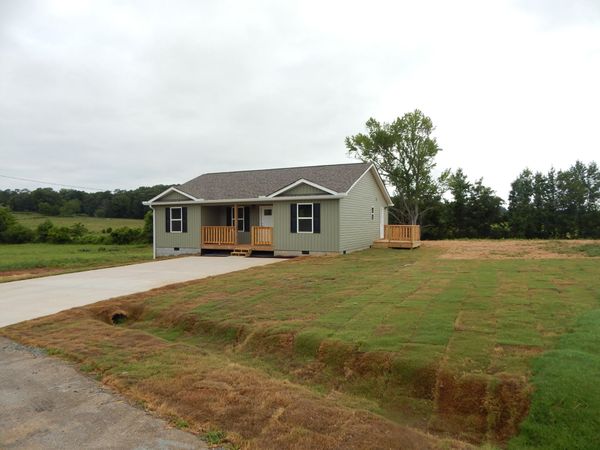 147 County Road 537, Etowah, TN 37331