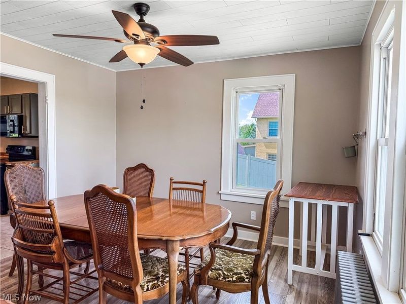 742 E Market Street, Cadiz, OH 43907 Photo 17