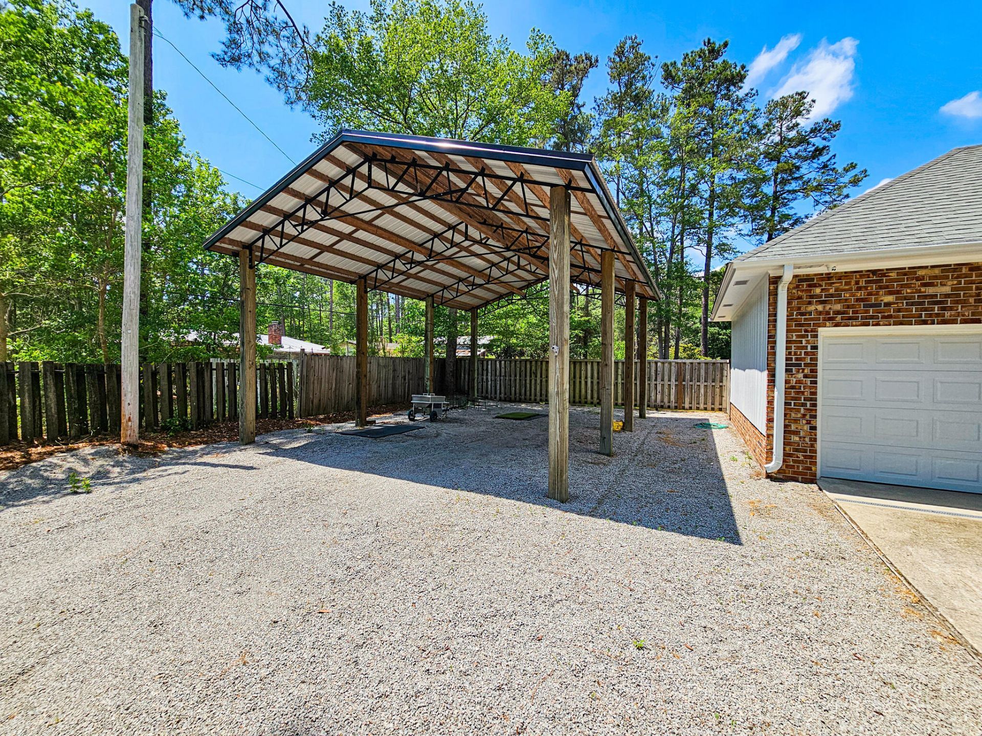485 Longleaf Drive Photo 13