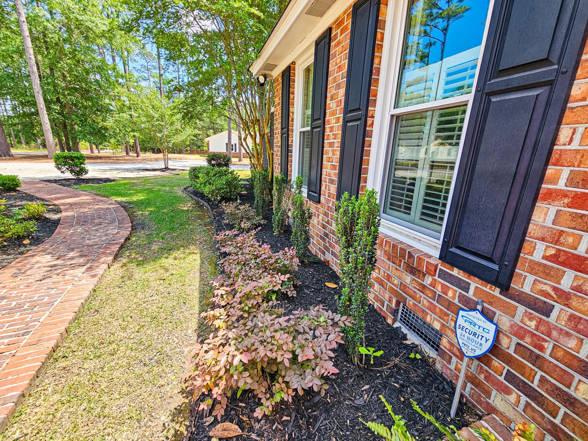 485 Longleaf Drive Photo 7