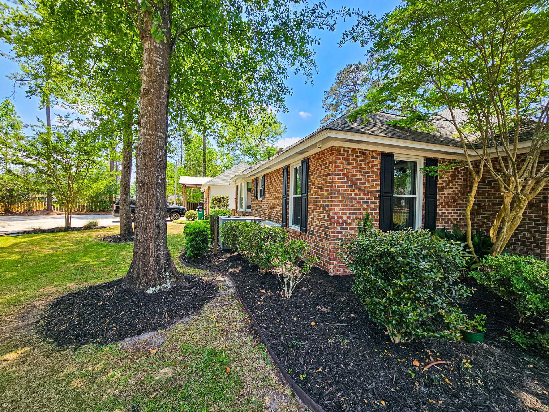 485 Longleaf Drive Photo 8