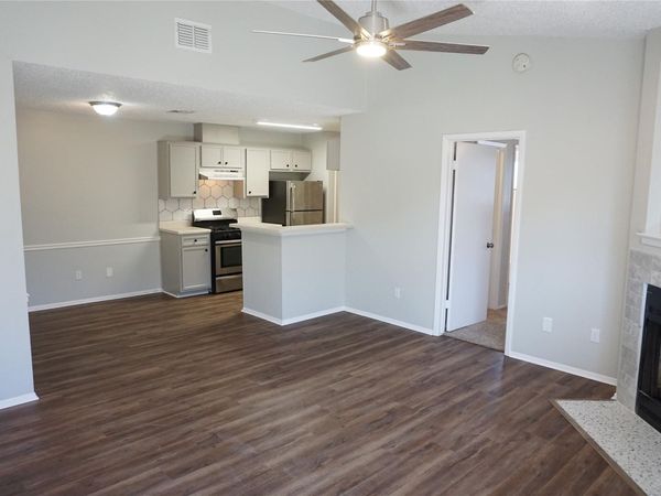 1615 Whirlwind TRL, Unit 1615, Round Rock, TX 78664