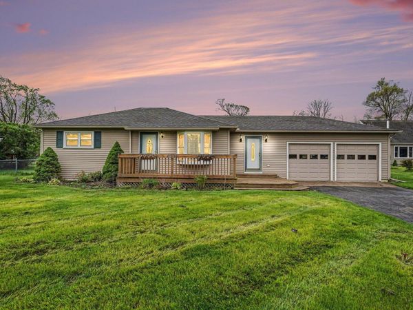 4693 Dexter Pinckney Road, Dexter, MI 48130