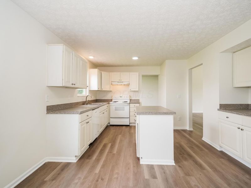 2236 Dates Street , Delaware, OH 43015 Photo 7