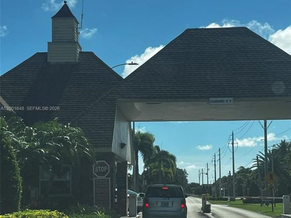 400 Mansfield J , Unit J, Boca Raton, FL 33434